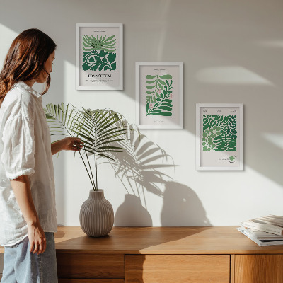 3-piece wall art set A set of green leaves and plants in various shapes