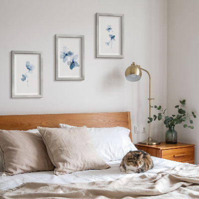 3-piece wall art set Flowers in shades of blue on a light background