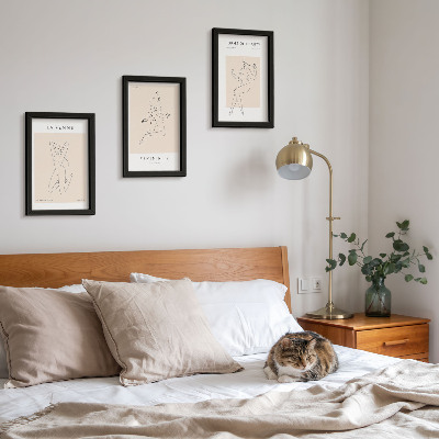 Framed triptych Linear silhouettes of women in minimalist posters