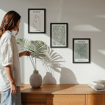 Framed triptych Lines and plant patterns in a minimalist style