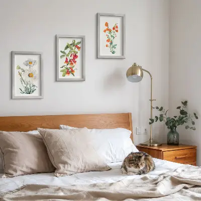 Photo frame wall floral compositions in a retro vintage painting style
