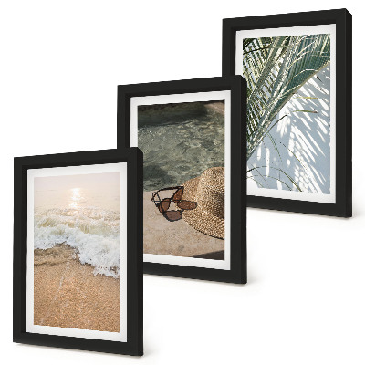 Photo frame wall Water beach hat and sunglasses leaves