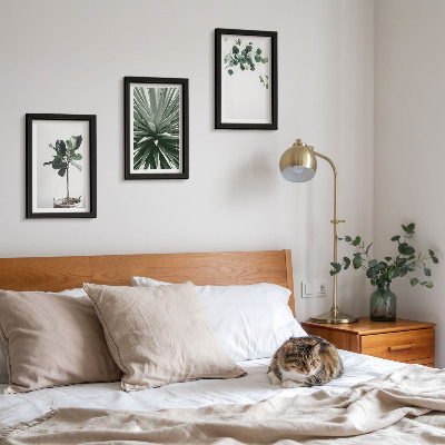3-piece wall art set Green plants in a minimalist style