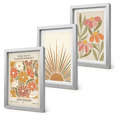 Framed triptych Flowers in pastel colors with sun rays