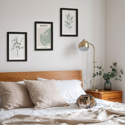 Photo frame wall Plant motifs in delicate shades of green
