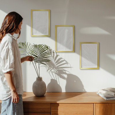 Photo frame wall Elegant marble linear stone structure
