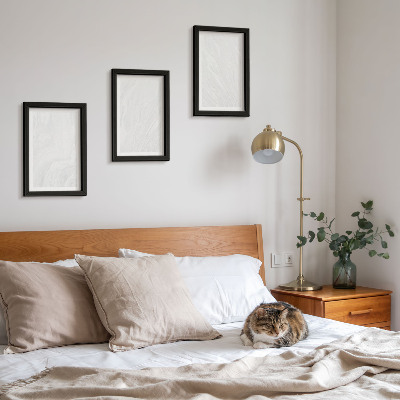 Photo frame wall Elegant marble linear stone structure