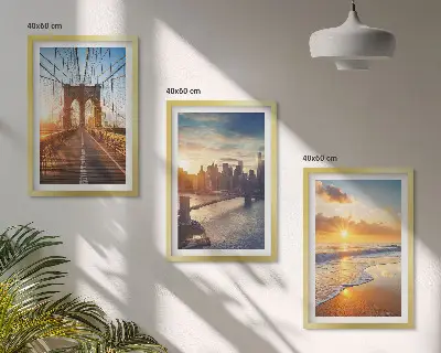 Wall art set featuring bridges and city sunsets
