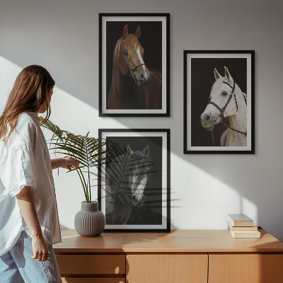 Three-piece wall art piece Portraits of horses in shades of fur