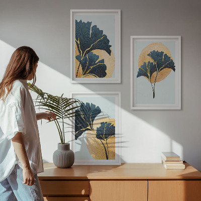Wall art set Ginkgo leaves light background