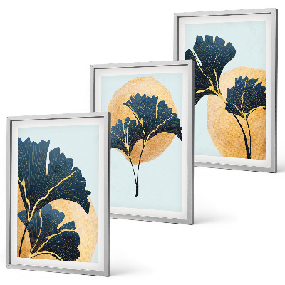 Wall art set Ginkgo leaves light background