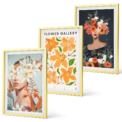 Set of 3 framed wall art pieces Floral portraits with bouquets