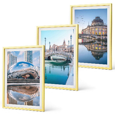 Set of 3 framed wall art pieces Architecture of cities on water