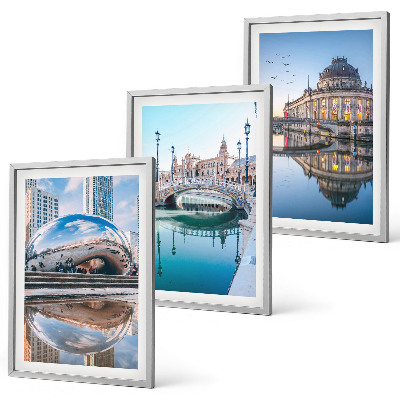 Set of 3 framed wall art pieces Architecture of cities on water