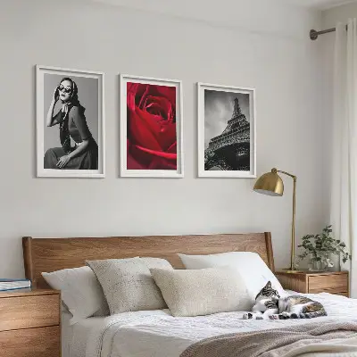 Wall art set Parisian lady with Eiffel Tower glasses