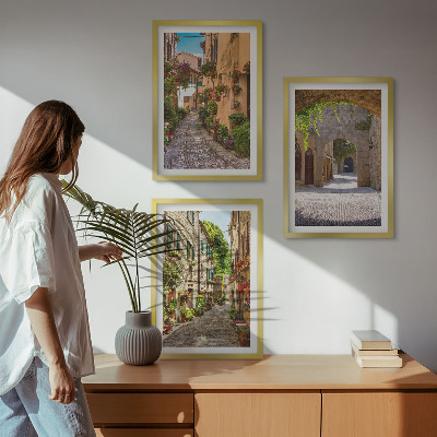 Three-piece wall art piece Italian streets flowers architecture