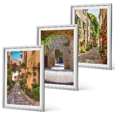 Three-piece wall art piece Italian streets flowers architecture