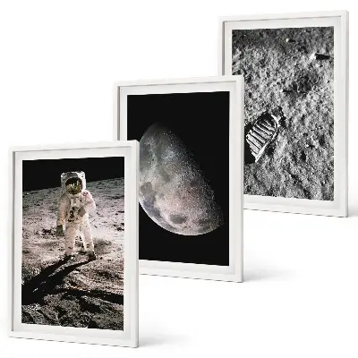 Astronaut Moon photo wall art set