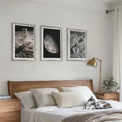 Astronaut Moon photo wall art set