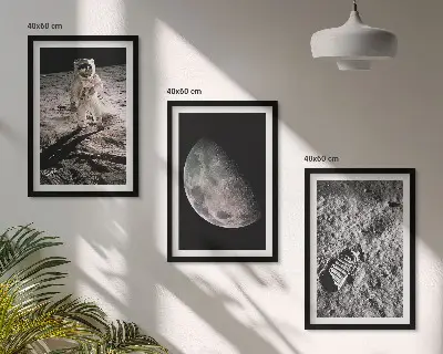 Astronaut Moon photo wall art set