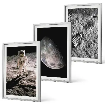 Astronaut Moon photo wall art set