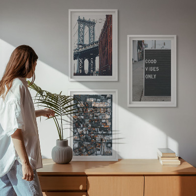 Wall art set Bridge city inscriptions bird view