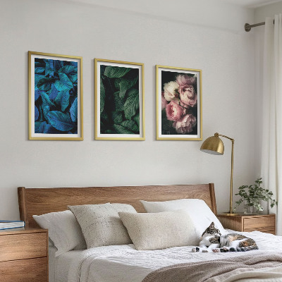 Three-piece wall art piece Leaves, flowers, different colors