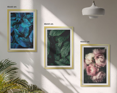 Three-piece wall art piece Leaves, flowers, different colors