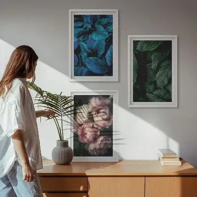 Three-piece wall art set with colorful leaves and flowers