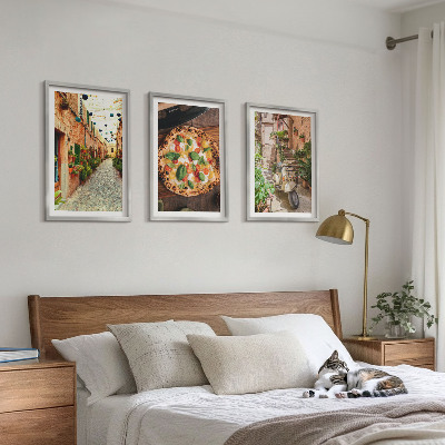 Set of 3 framed wall art pieces Charming streets with pizza
