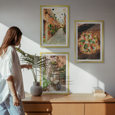 Set of 3 framed wall art pieces Charming streets with pizza