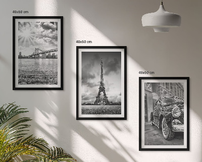 Set of 3 framed wall art pieces City views, bridges, Eiffel Tower