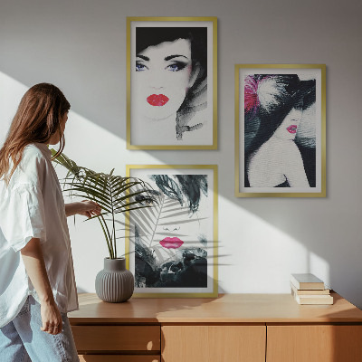 Three-piece wall art piece Portraits of women with lips