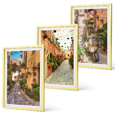 Set of 3 framed wall art pieces Streets, flowers, Italian atmosphere