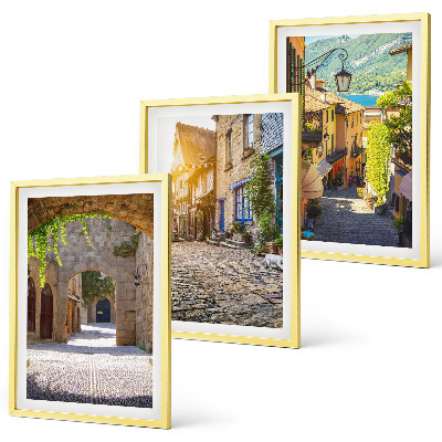Three-piece wall art piece Charming stone streets