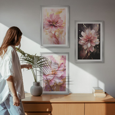 Three-piece wall art piece Floral compositions of roses and white