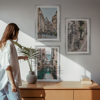 Set of 3 framed wall art pieces Venice's water streets