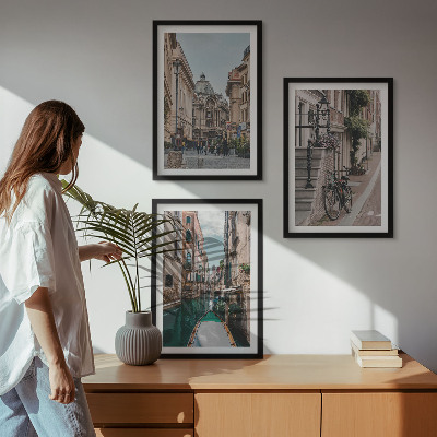 Set of 3 framed wall art pieces Venice's water streets