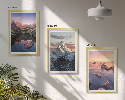 Three-piece wall art piece Mountain landscapes in the background