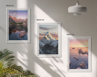 Three-piece wall art piece Mountain landscapes in the background