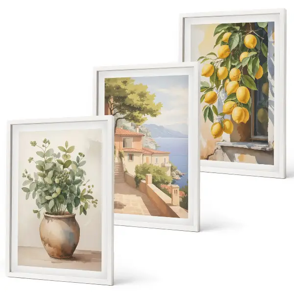 Wall art set flowers in a vase and a sea of lemons