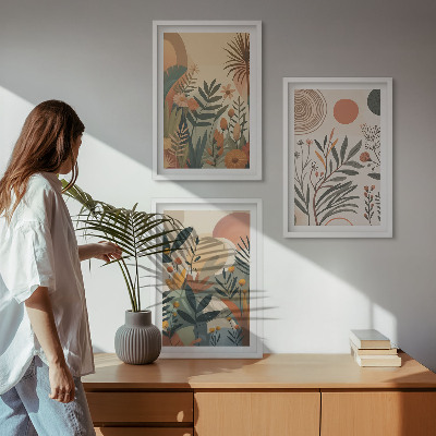 Three-piece wall art piece Plant motifs in subdued colors