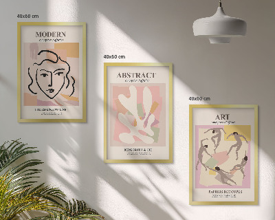 Three-piece wall art piece Stylish portraits in pastels