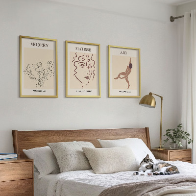 Three-piece wall art piece Stylish graphics of flowers characters