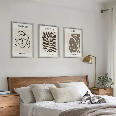 Wall art set stylish graphics with lines and characters