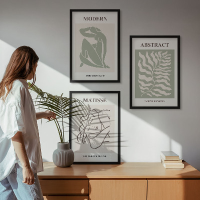 Wall art set Stylish green paintings with characters