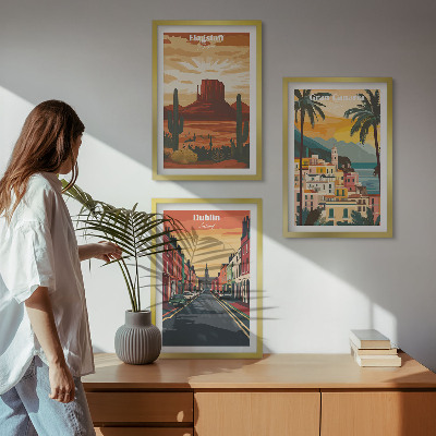 Set of 3 framed wall art pieces Landscapes of natural cities