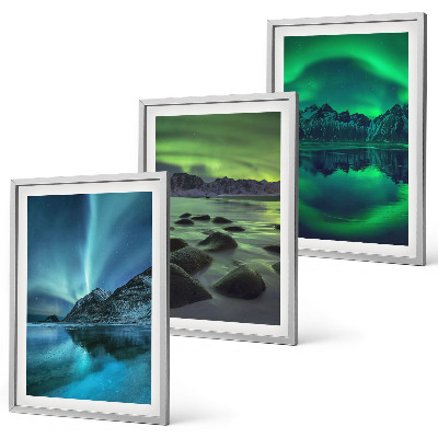 Wall art set Winter landscape of the aurora borealis