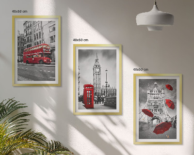 Set of 3 framed wall art pieces Red Accents London