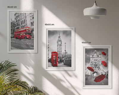 Set of 3 framed wall art pieces Red Accents London